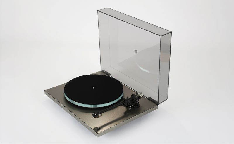 Rega Planar 6 RS Edition - Nd9 cartridge detail