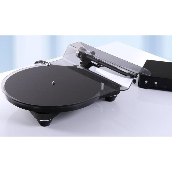 Rega Planar 8 Turntable